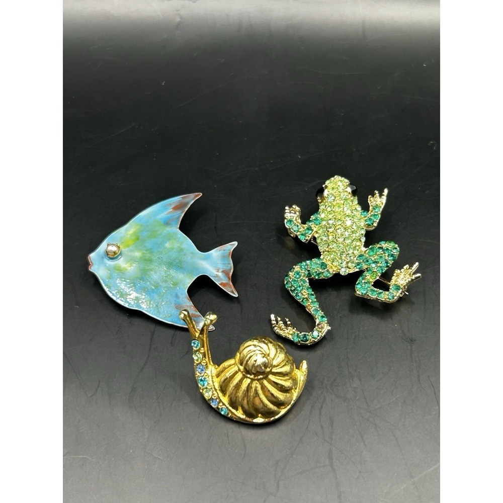 Original By Robert Blue Angelfish Enamel Brooch Pin Signed Rhinestone Frog Snail